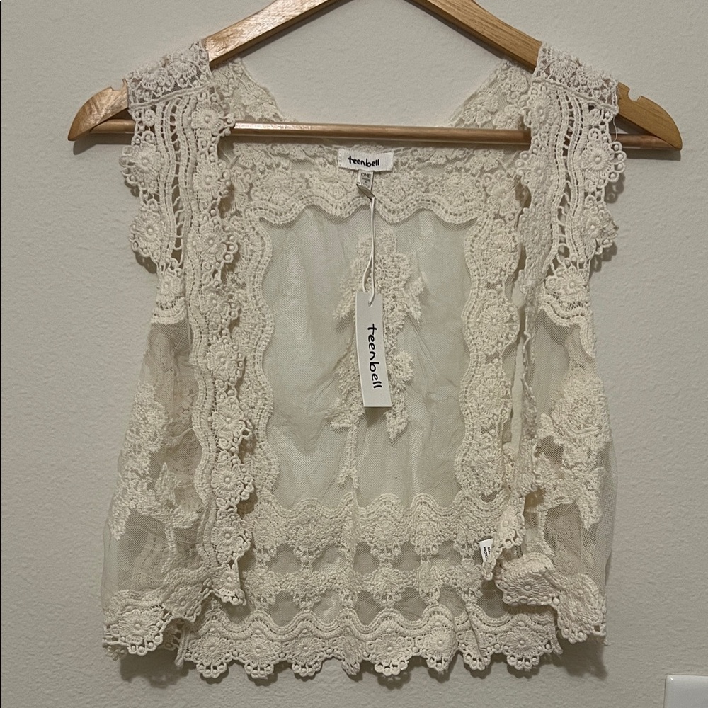 NWT TeenBell Ivory Cream Lace Overlay Vest Open Front Crochet One Size